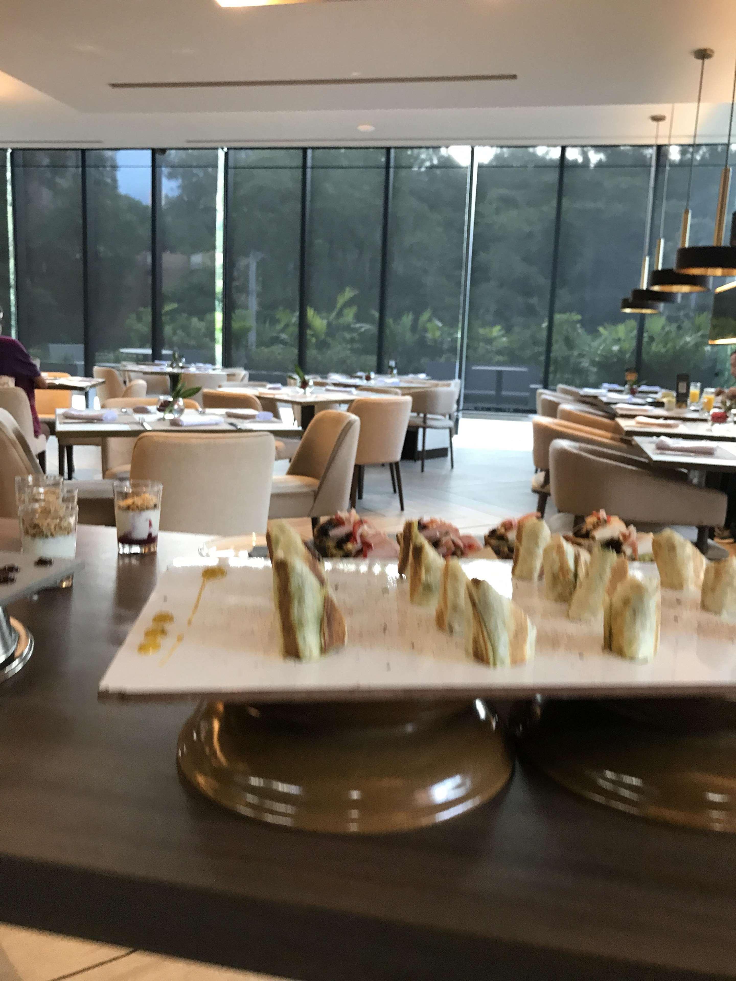 Hotel York Luxury Suites Medellin By Preferred Extérieur photo The interior of the restaurant